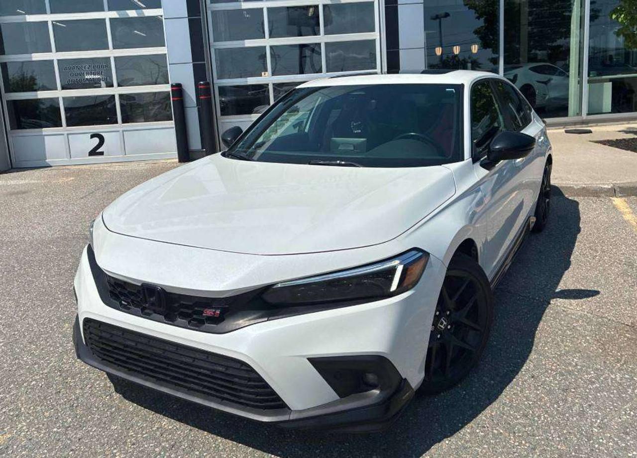 Used 2023 Honda Civic SI Sedan SI  MANUAL | CLEAN CARFAX | SUNROOF | CARPLAY | for sale in Barrie, ON
