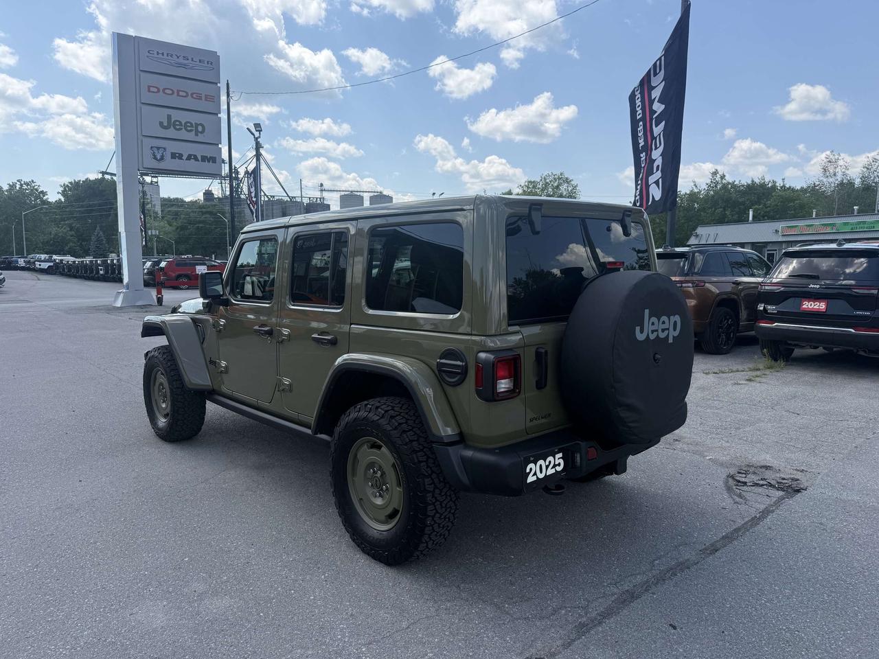 2025 Jeep Wrangler Willys '41 4Xe Photo2
