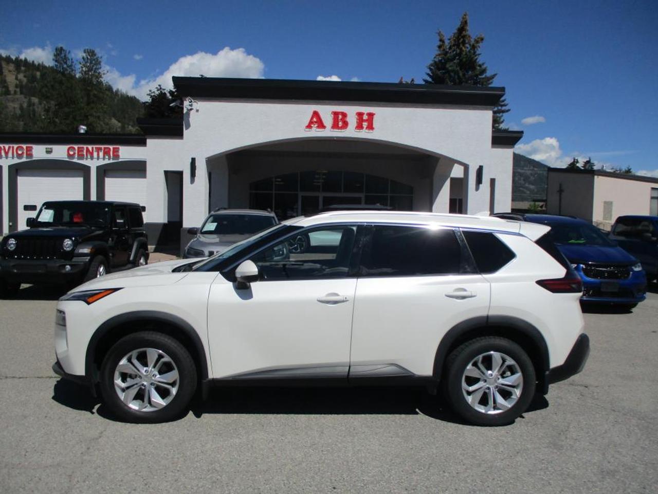 2021 Nissan Rogue SV AWD Photo