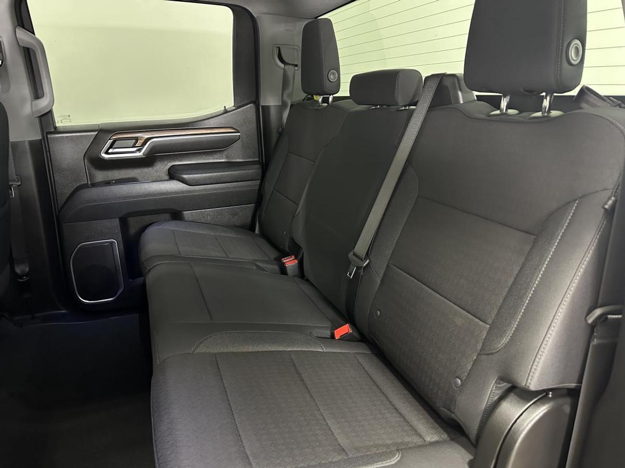 2026 Chevrolet Silverado 1500 4WD Crew Cab 147" LT Photo