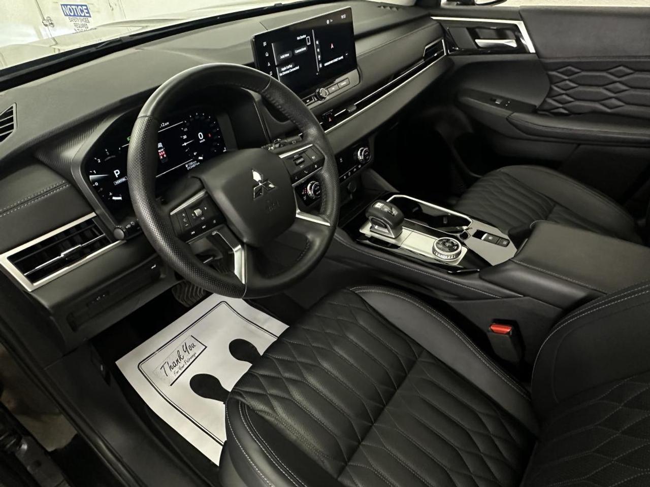 2025 Mitsubishi Outlander SEL S-AWC Photo
