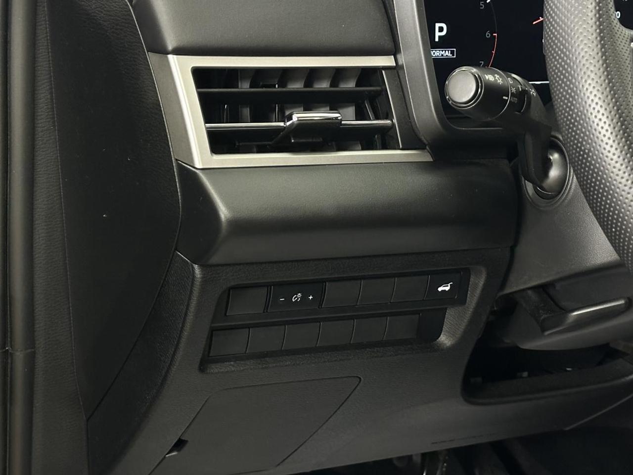 2025 Mitsubishi Outlander SEL S-AWC Photo