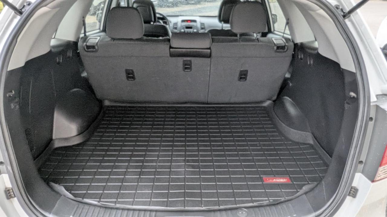 2012 Kia Sorento LX Photo