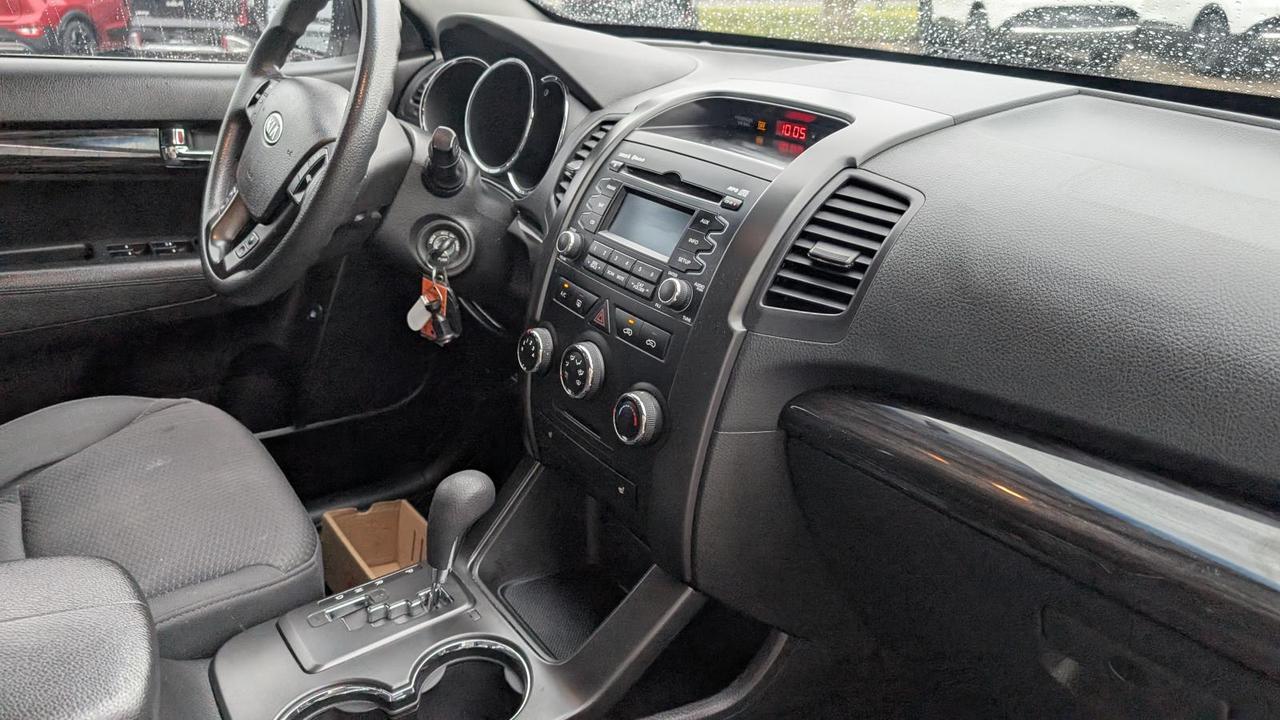 2012 Kia Sorento LX Photo