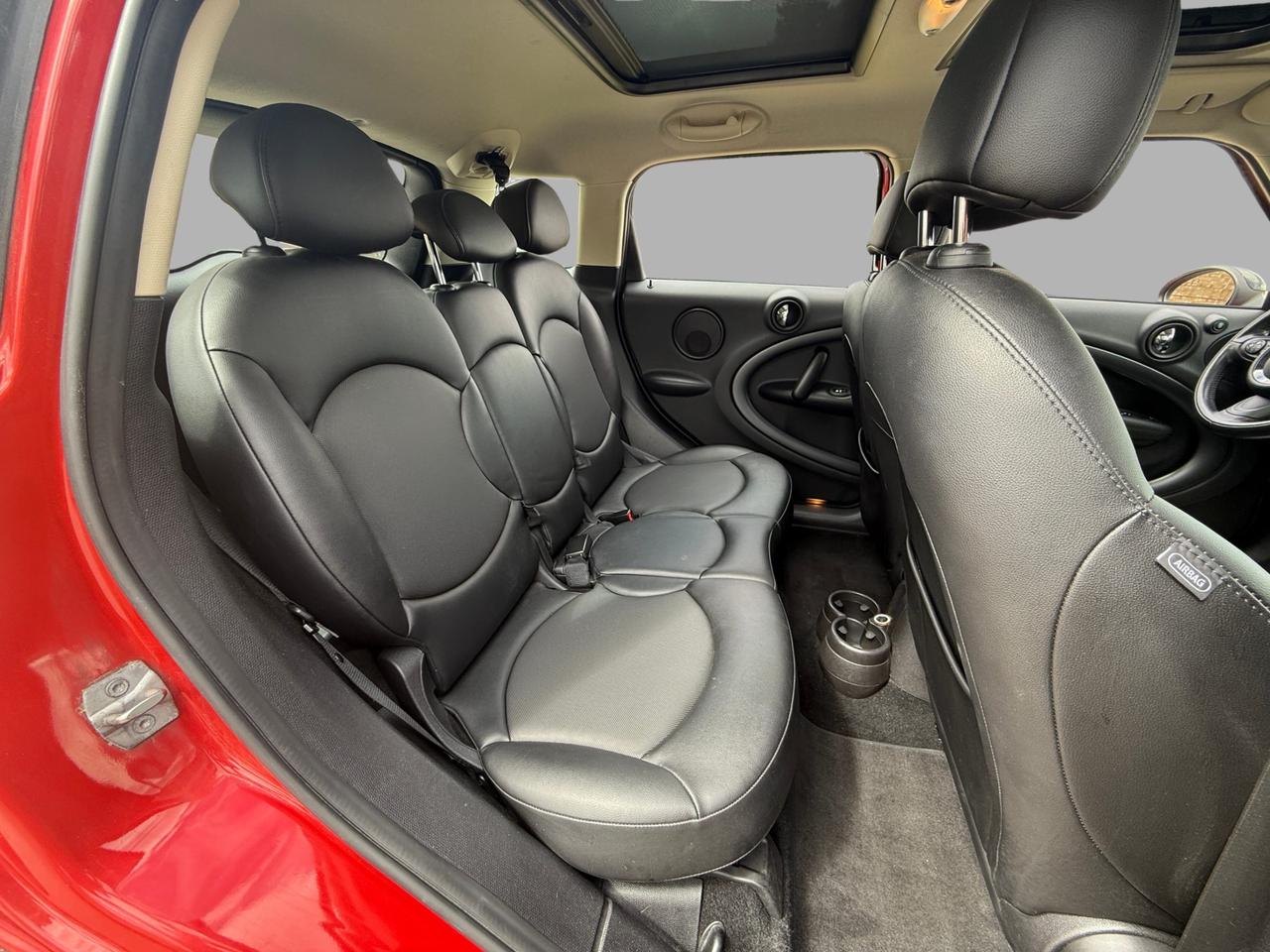 2015 MINI Cooper Countryman S Photo