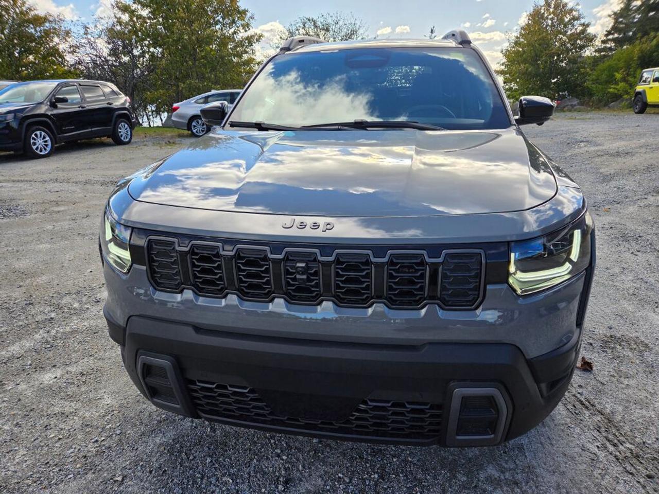 2026 Jeep Cherokee OVERLAND Photo