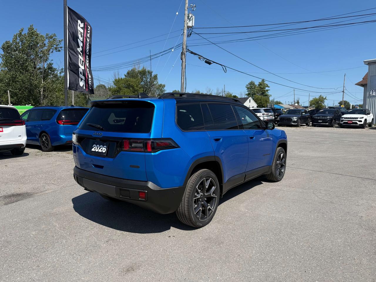 2026 Jeep Cherokee Overland 4X4 - Pano roof - Alpine sound Photo3