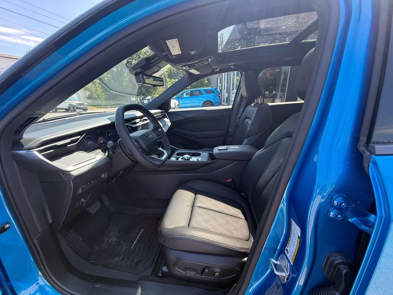 2026 Jeep Cherokee Overland 4X4 - Pano roof - Alpine sound Photo