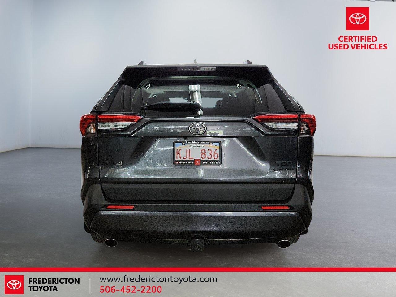2020 Toyota RAV4 TRAIL Photo2
