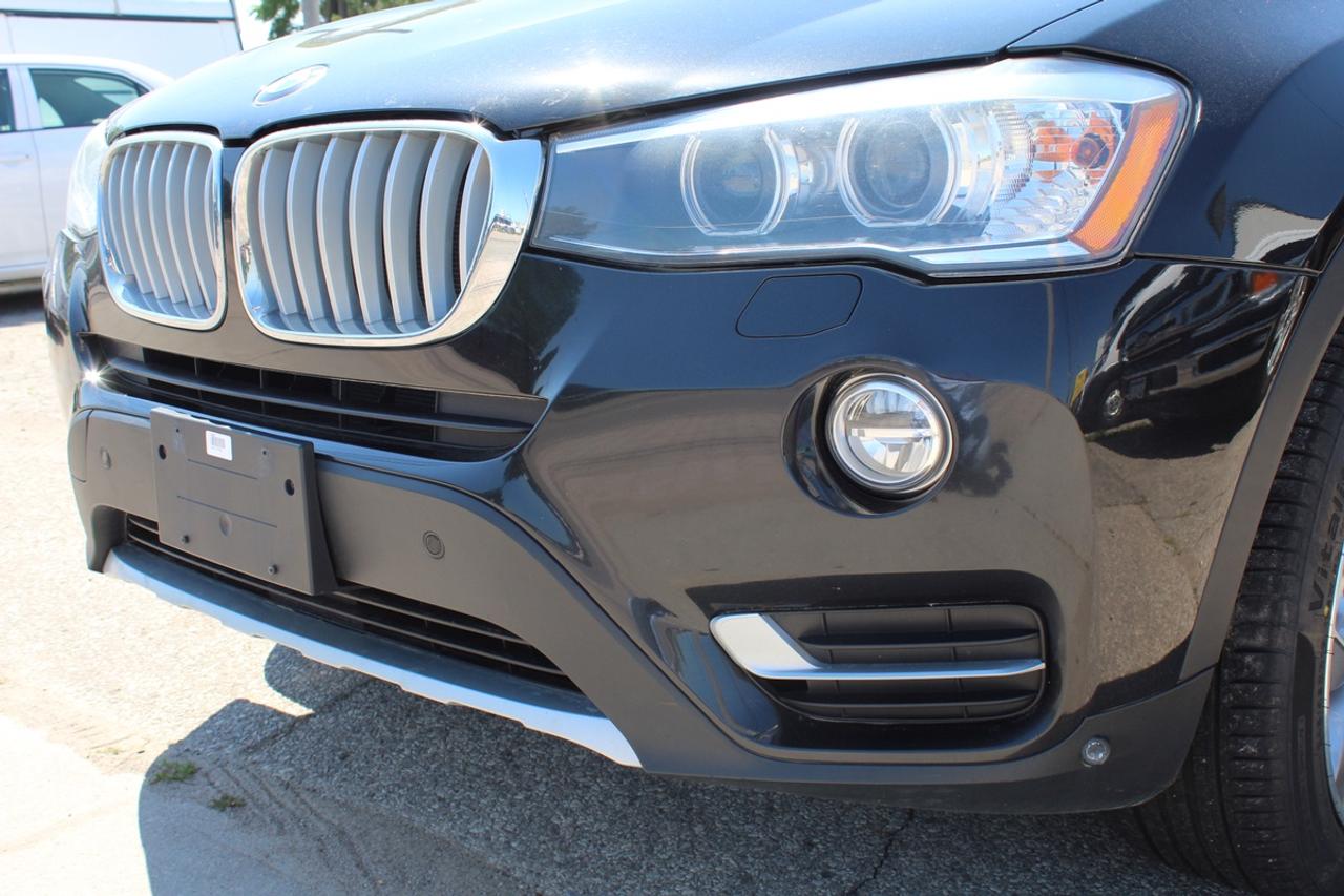 2017 BMW X3 xDrive28i Navigation Pano Roof technology Package Photo