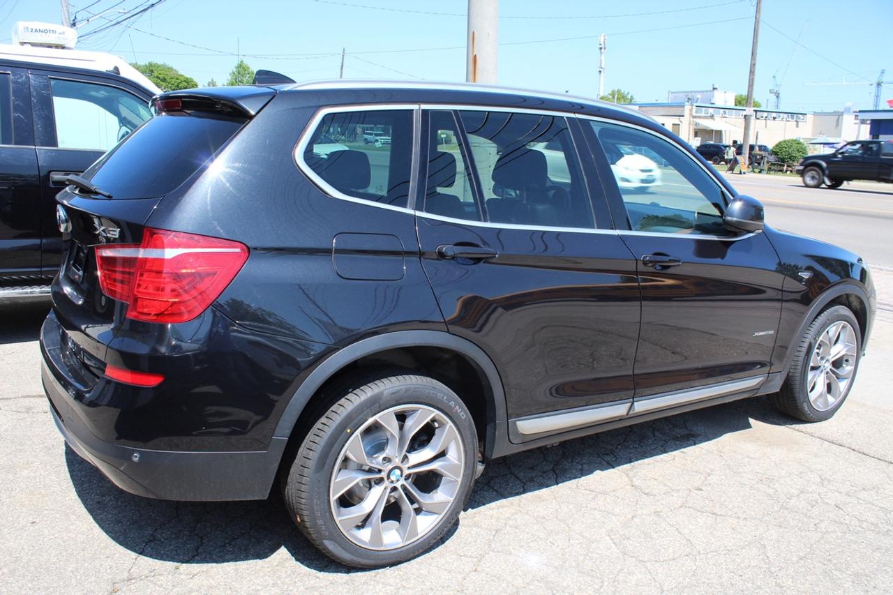 2017 BMW X3 xDrive28i Navigation Pano Roof technology Package Photo