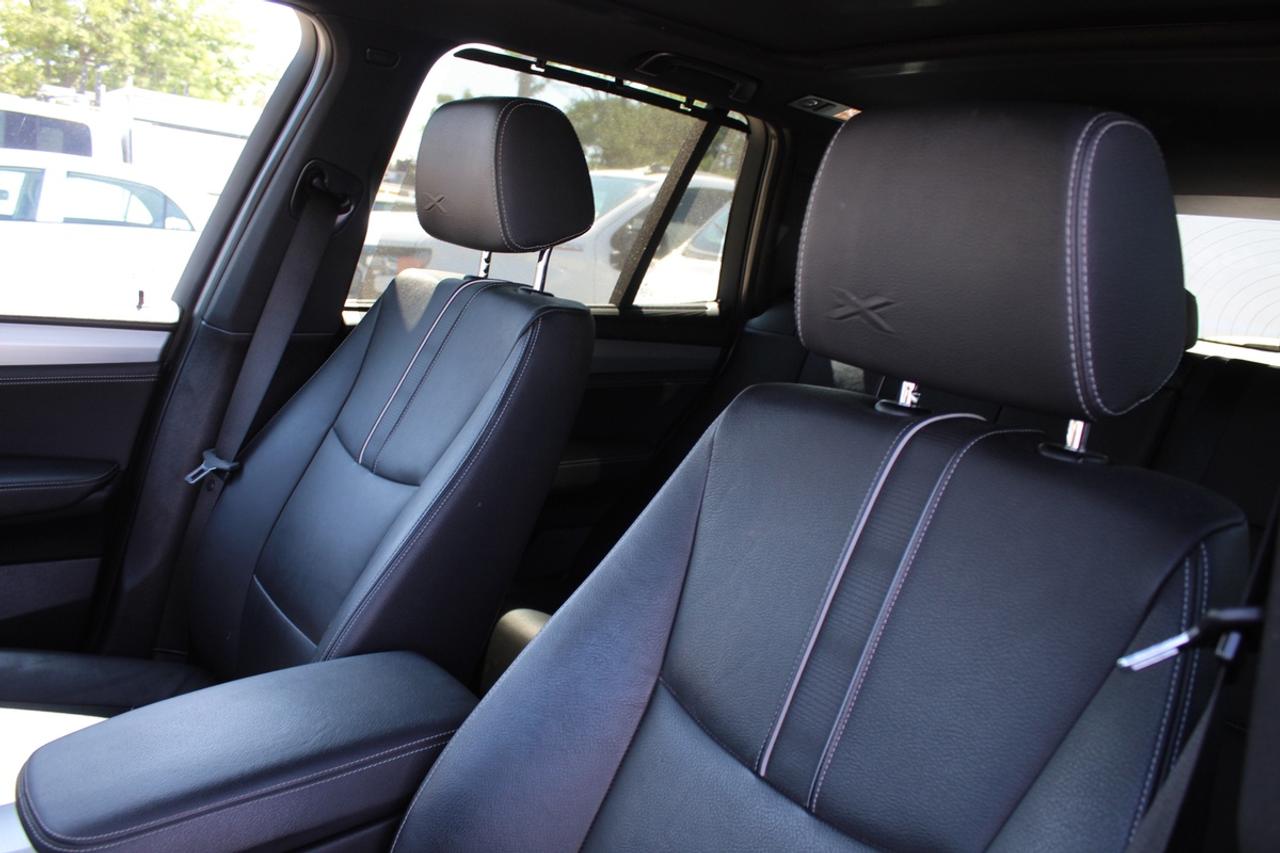 2017 BMW X3 xDrive28i Navigation Pano Roof technology Package Photo