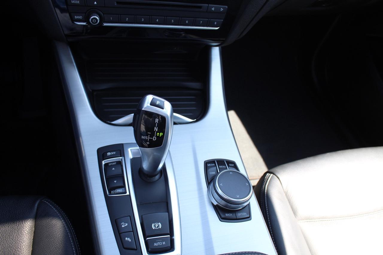 2017 BMW X3 xDrive28i Navigation Pano Roof technology Package Photo
