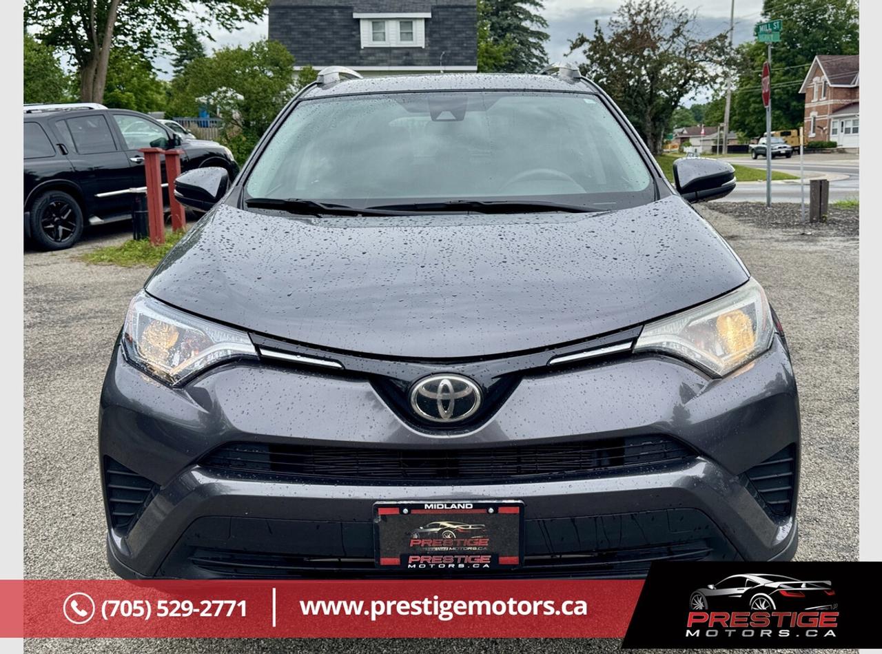 2017 Toyota RAV4 LE Photo