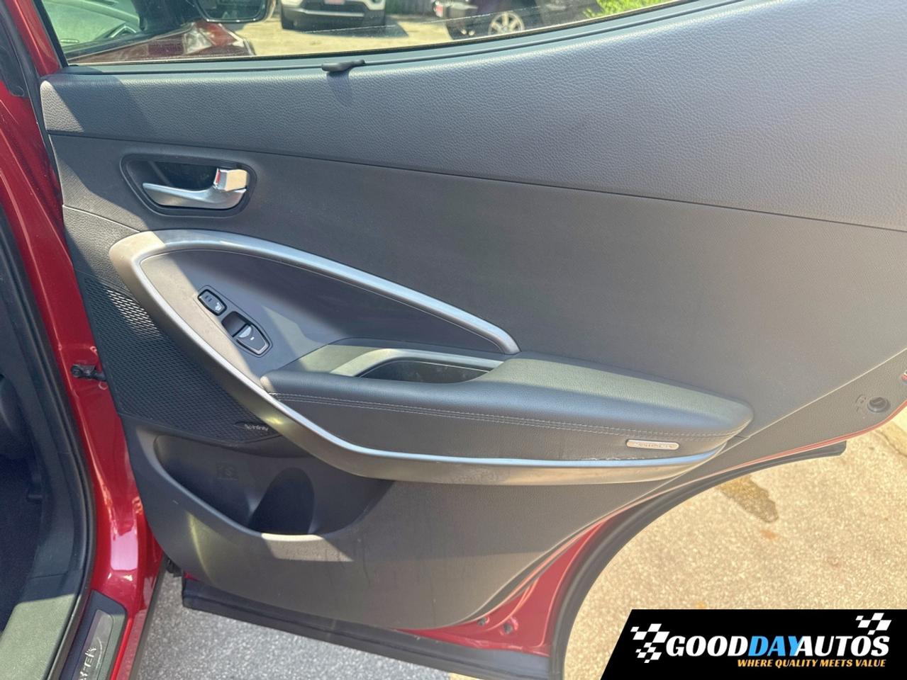 2018 Hyundai Santa Fe Sport Limited AWD | ONE OWNER | LOW KMS | CLEAN CARFAX Photo