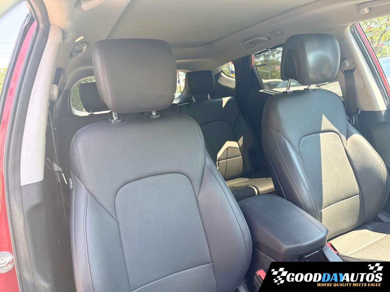 2018 Hyundai Santa Fe Sport Limited AWD | ONE OWNER | LOW KMS | CLEAN CARFAX Photo