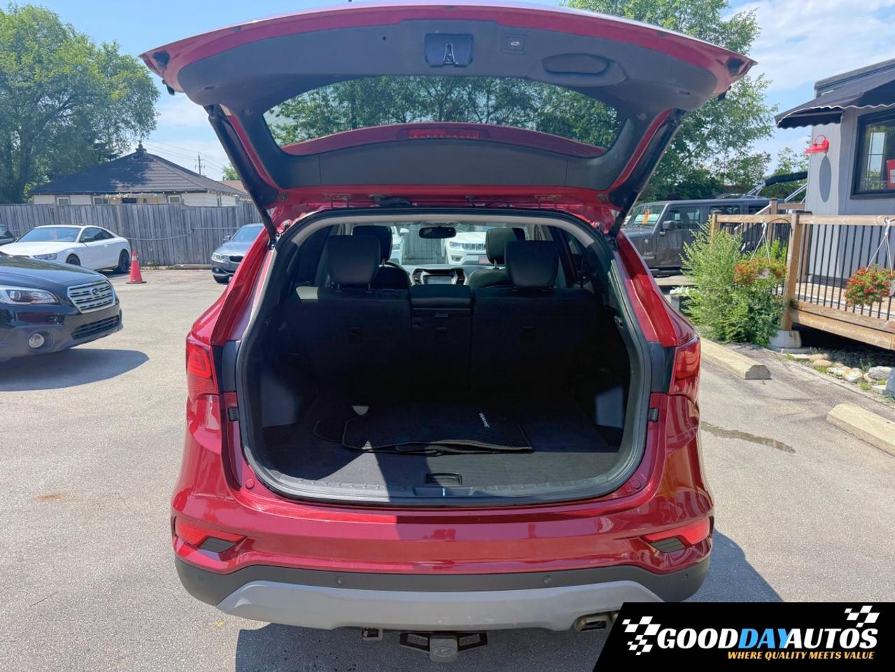 2018 Hyundai Santa Fe Sport Limited AWD | ONE OWNER | LOW KMS | CLEAN CARFAX Photo