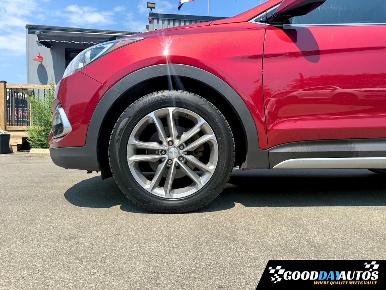2018 Hyundai Santa Fe Sport Limited AWD | ONE OWNER | LOW KMS | CLEAN CARFAX Photo