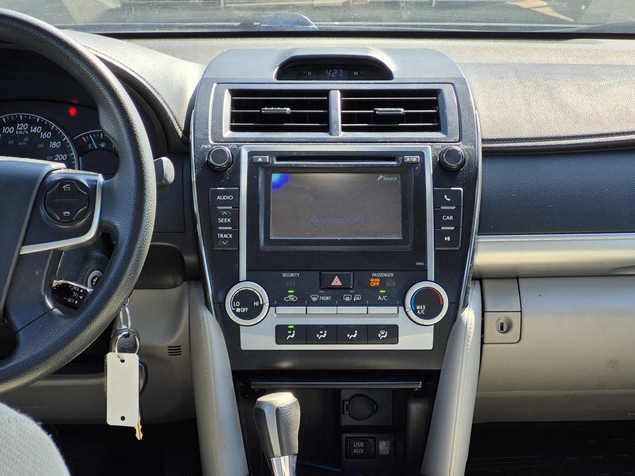 2012 Toyota Camry LE Photo