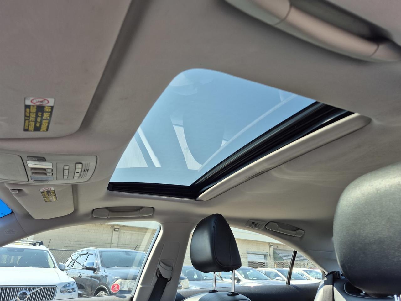 2012 Lexus ES 350  Photo