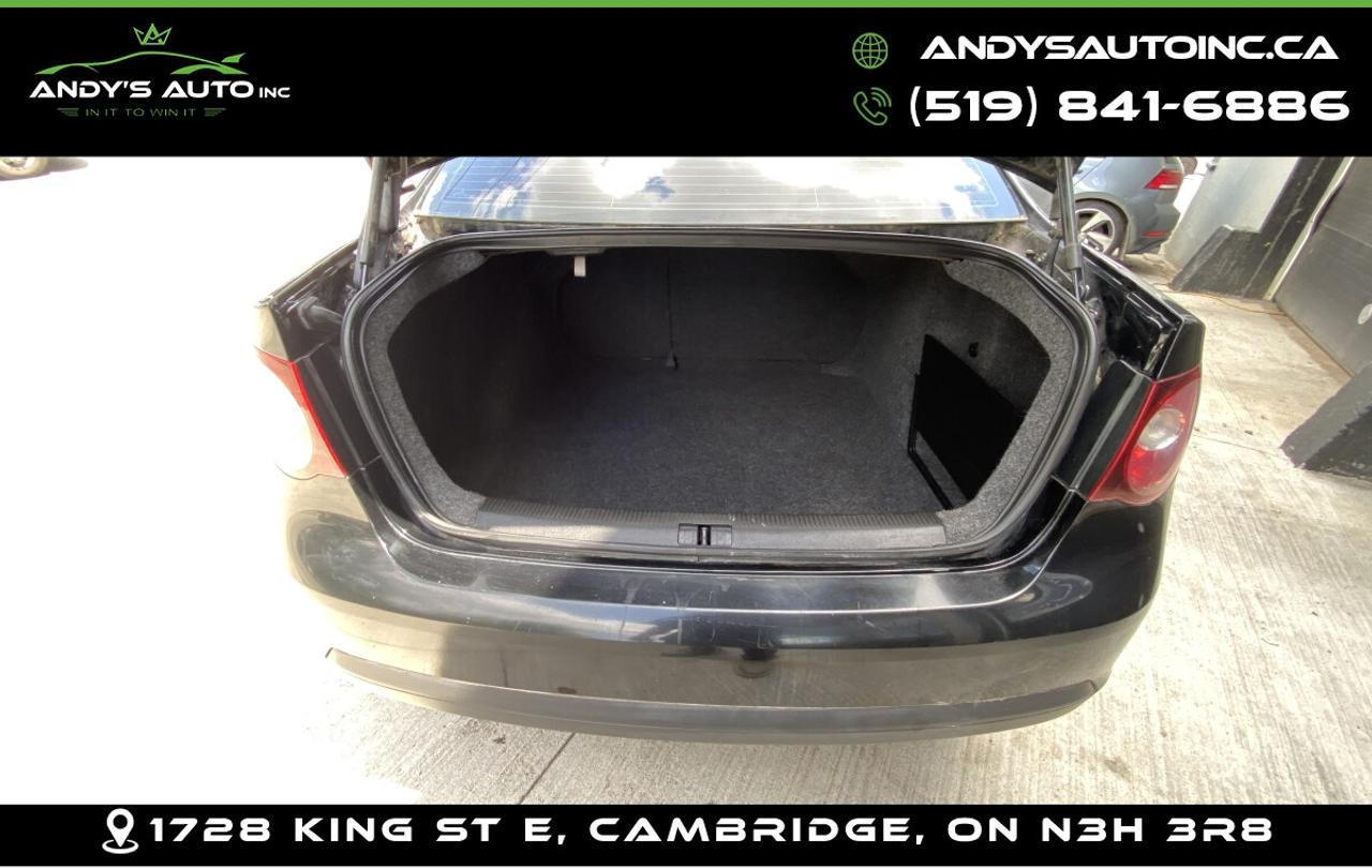 2010 Volkswagen Jetta 2.5L SEDAN ! AUTO ! SUNROOF !  3 MONTH WARRA S Photo