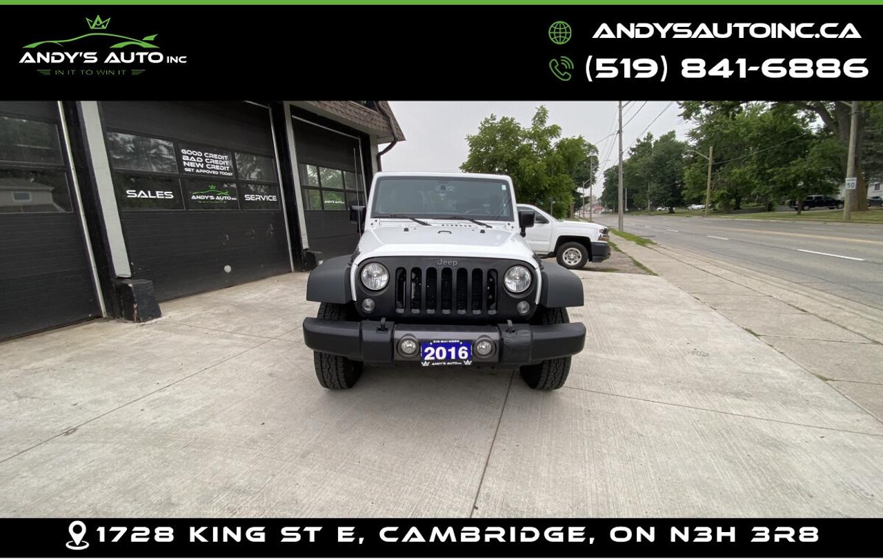 2016 Jeep Wrangler UNLIMITED SPORT ! AUTO ! 4X4 ! HARD AND S UNLIMITED SPORT ! AUTO ! 4X4 ! HARD AND SOFT TOP Photo