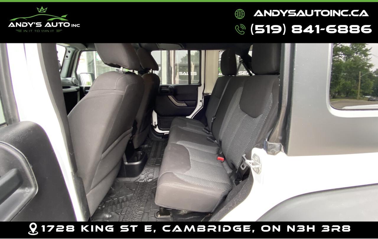 2016 Jeep Wrangler UNLIMITED SPORT ! AUTO ! 4X4 ! HARD AND S UNLIMITED SPORT ! AUTO ! 4X4 ! HARD AND SOFT TOP Photo
