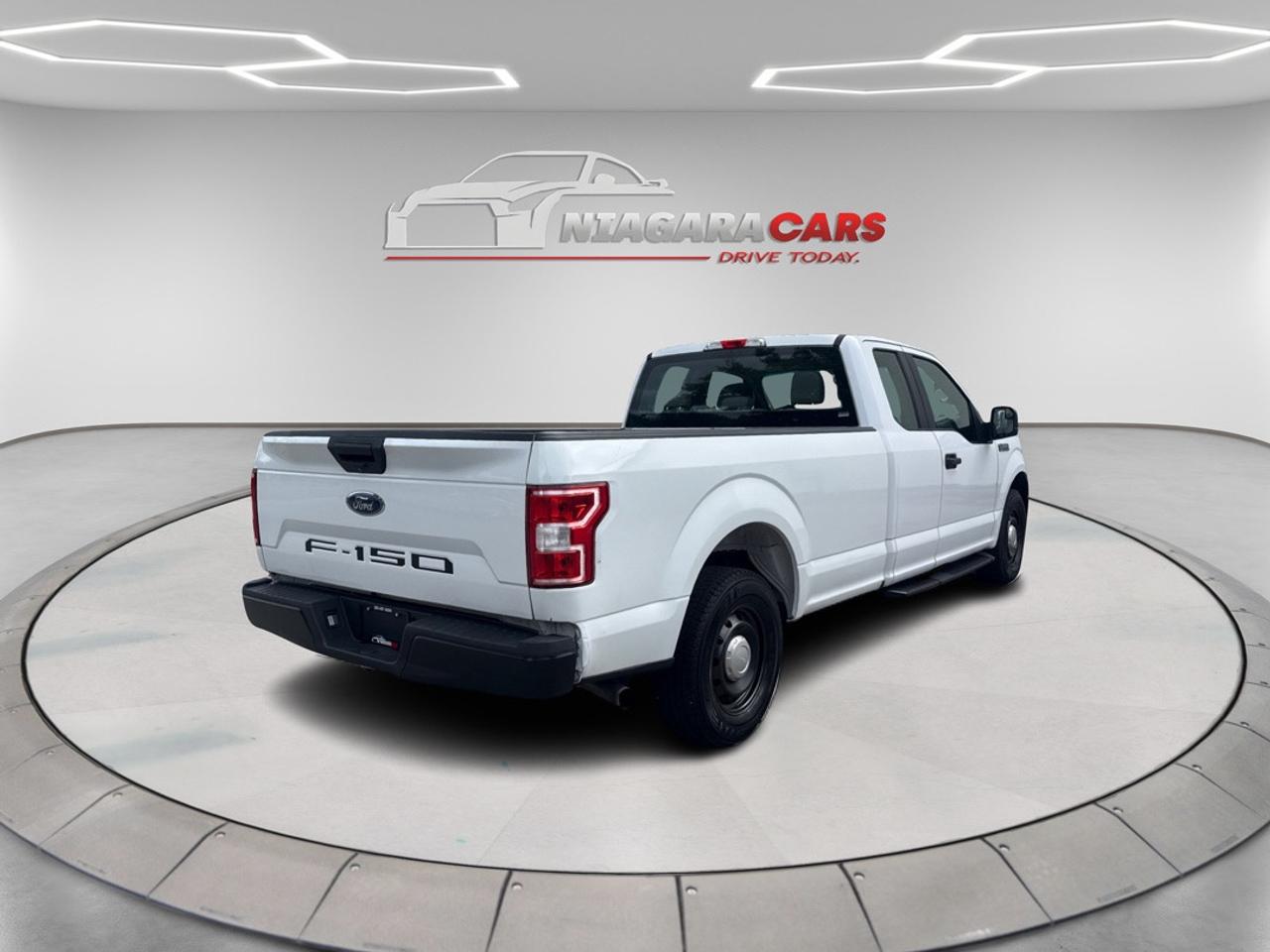 2018 Ford F-150 XL 6 Photo