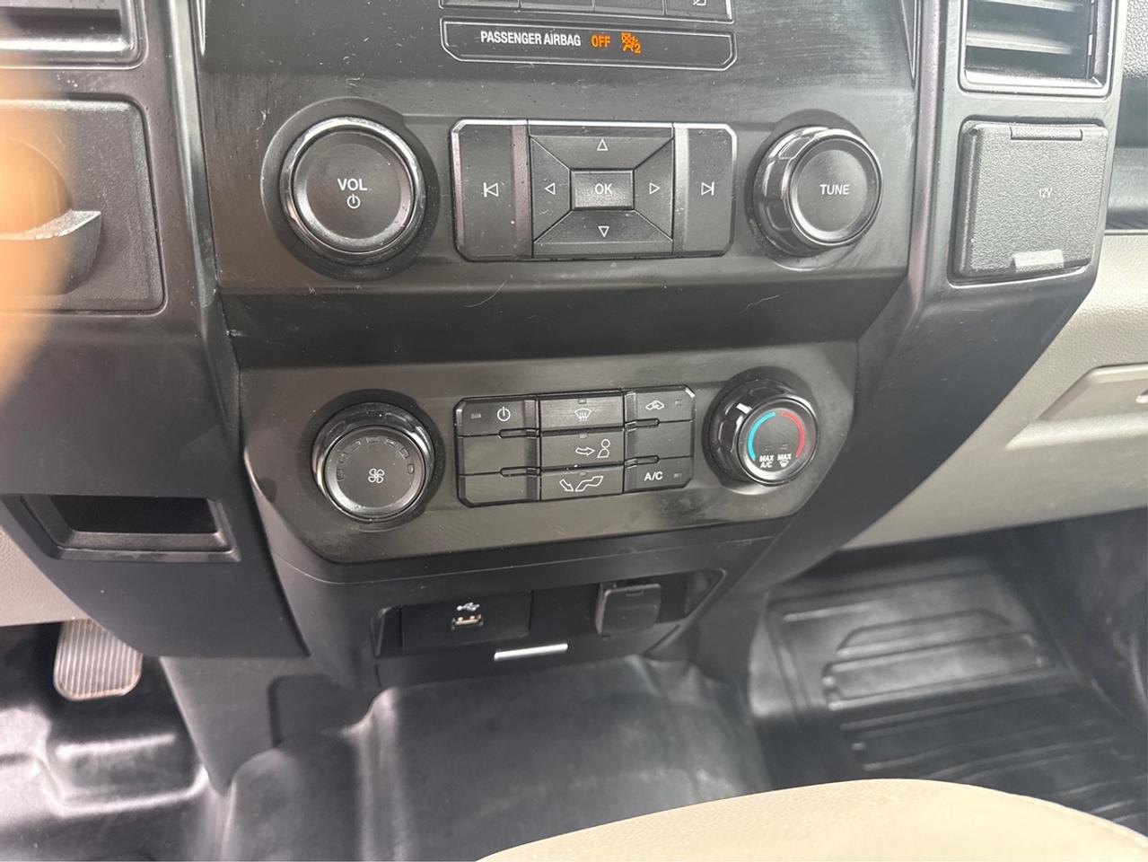 2018 Ford F-150 XL 6 Photo
