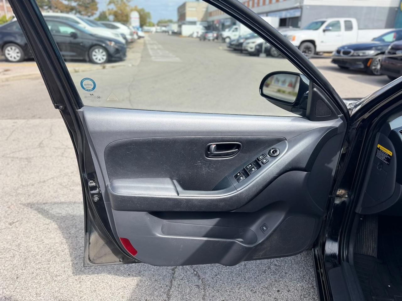2009 Hyundai Elantra GLS Photo