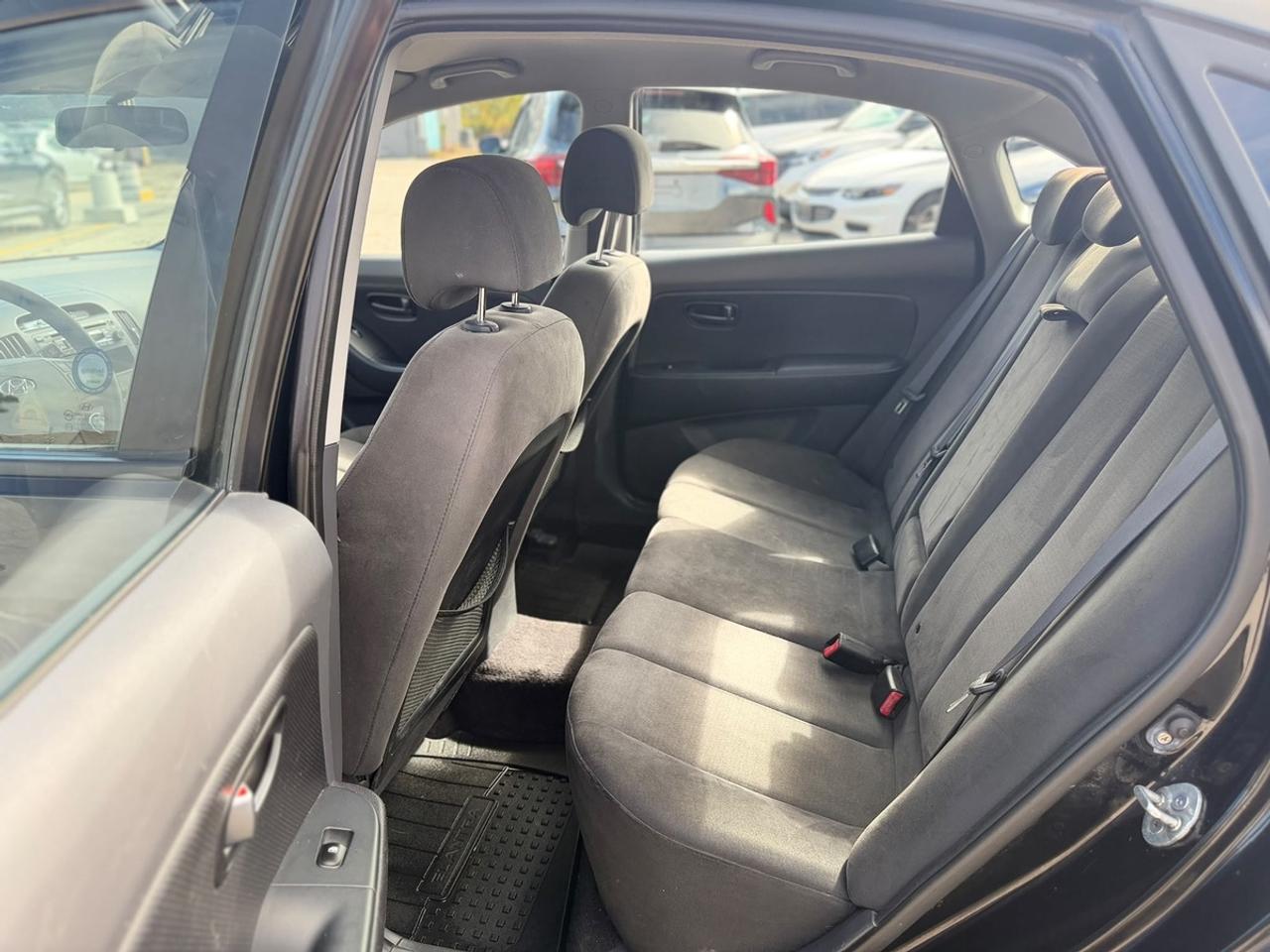 2009 Hyundai Elantra GLS Photo