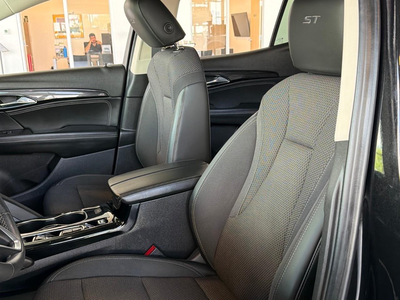 2023 Buick Envision Preferred All-Wheel Drive Photo