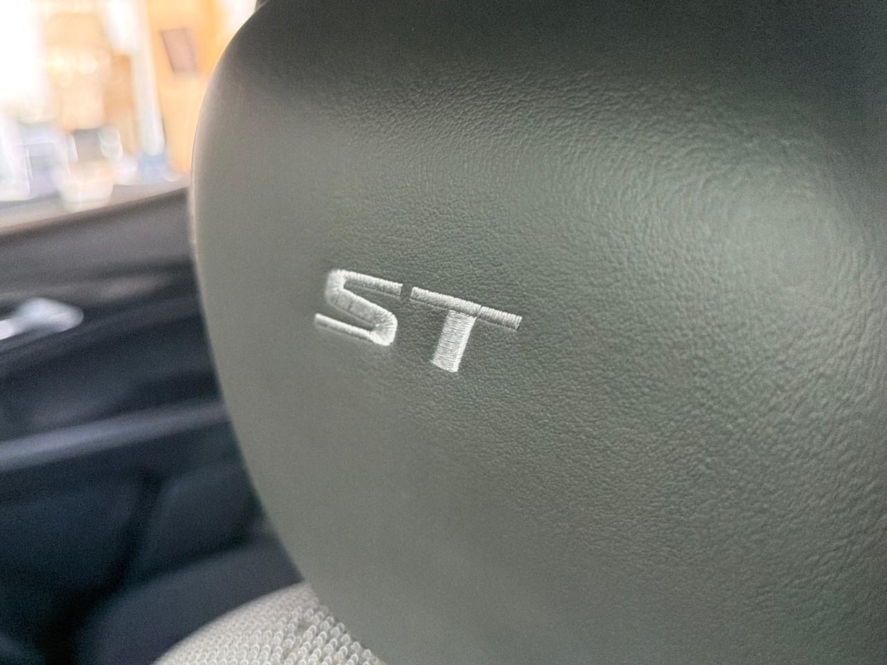 2023 Buick Envision Preferred All-Wheel Drive Photo