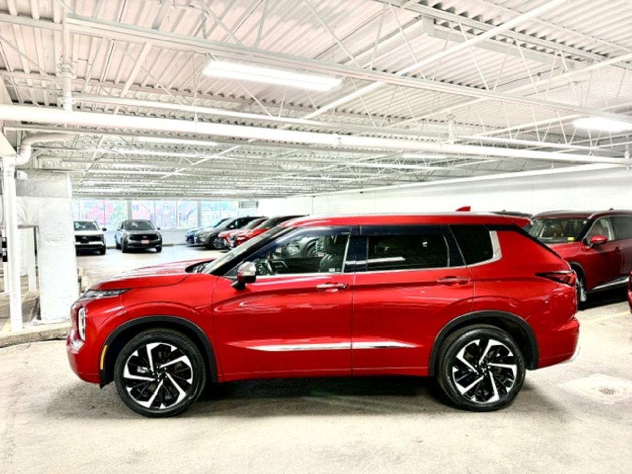2024 Mitsubishi Outlander GT 4dr S-AWC Photo