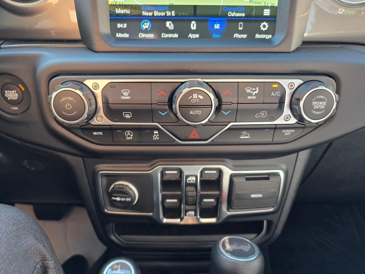 2023 Jeep Wrangler SAHARA 4DR 4X4 Photo