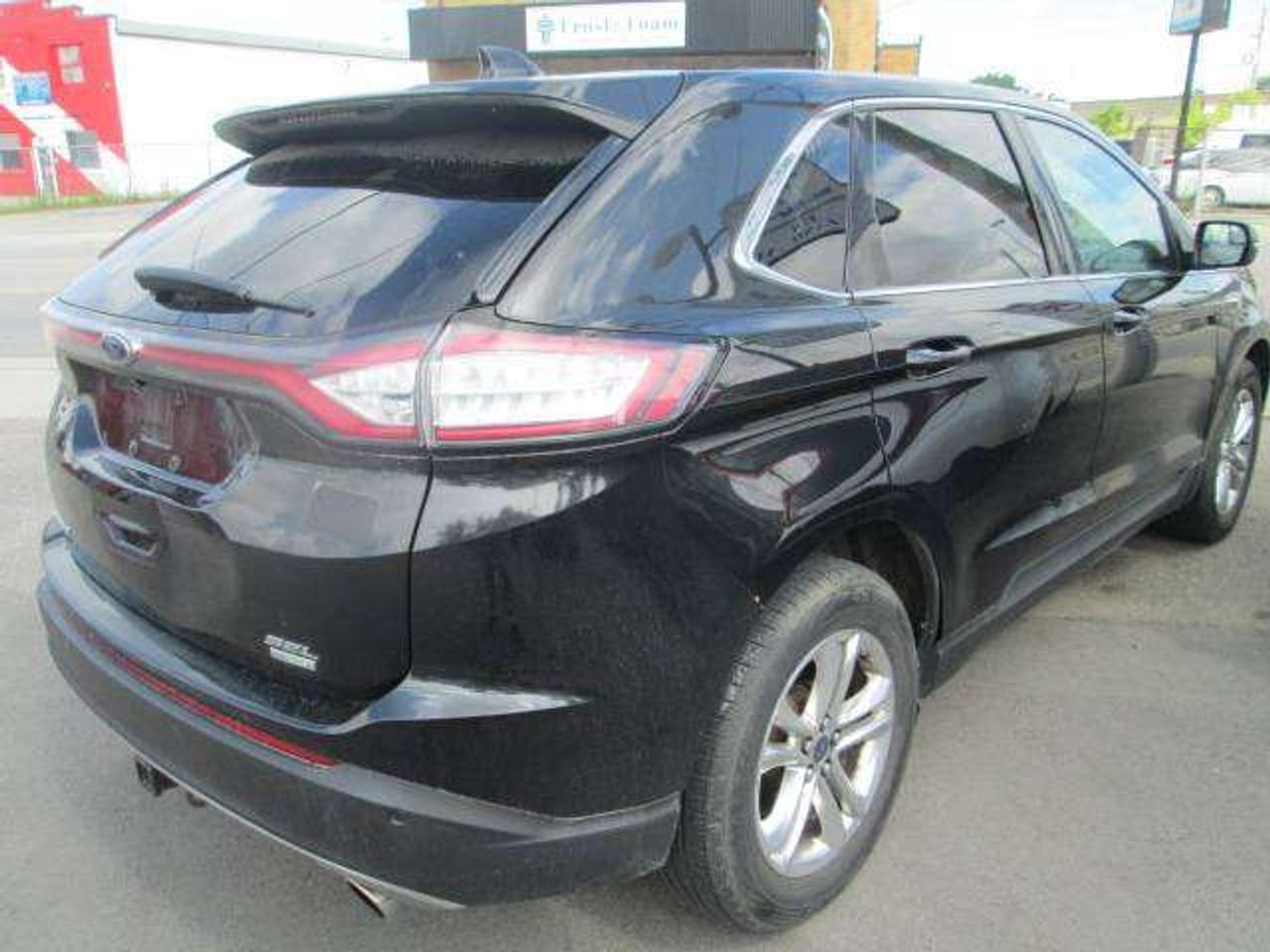 2015 Ford Edge SEL, Leather, Sunroof, Navigation Photo
