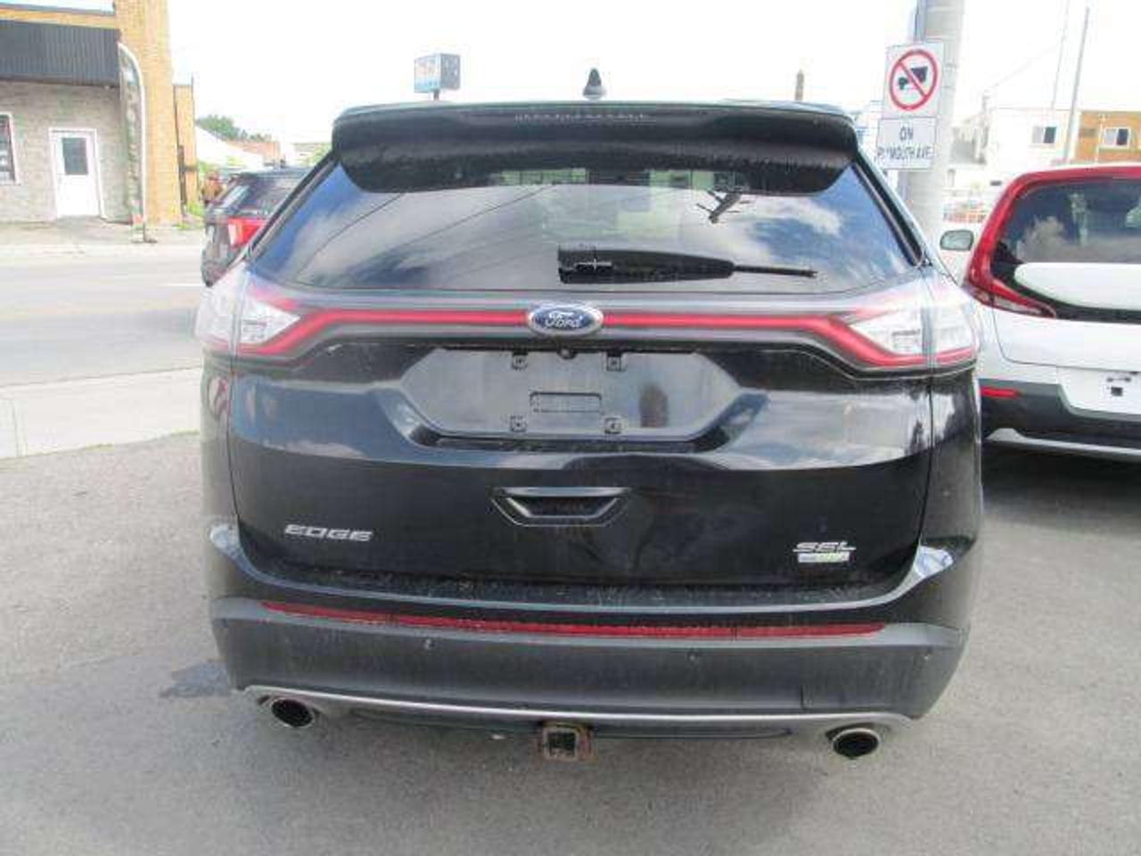 2015 Ford Edge SEL, Leather, Sunroof, Navigation Photo