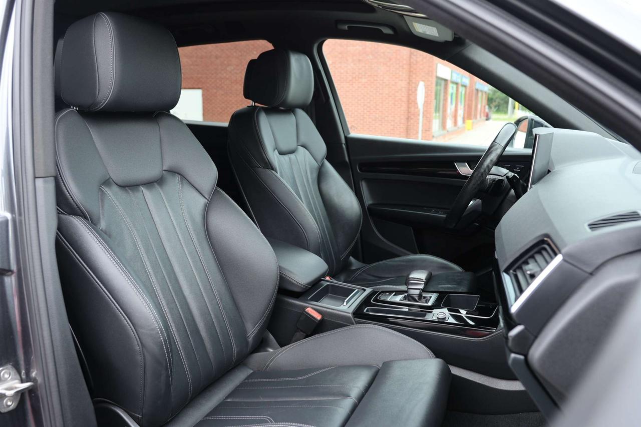 2022 Audi Q5 PROGRESSIV-QUATTRO-SLINE/NAV/BCAM/PARKING SENSORS/BLIS/LANE ASSIST/LEATHER/P SEATS/MEM SEATS/HEATED SEATS//KEYLESS/PANORO Photo