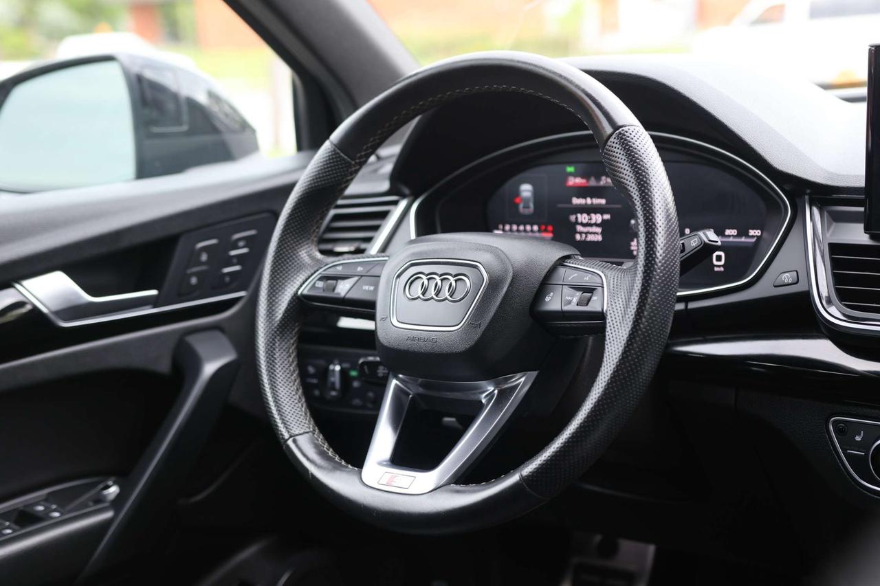 2022 Audi Q5 PROGRESSIV-QUATTRO-SLINE/NAV/BCAM/PARKING SENSORS/BLIS/LANE ASSIST/LEATHER/P SEATS/MEM SEATS/HEATED SEATS//KEYLESS/PANORO Photo