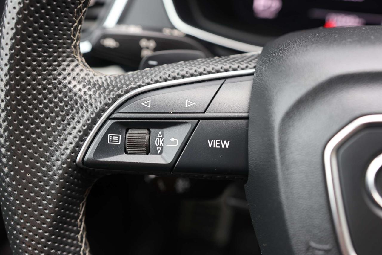 2022 Audi Q5 PROGRESSIV-QUATTRO-SLINE/NAV/BCAM/PARKING SENSORS/BLIS/LANE ASSIST/LEATHER/P SEATS/MEM SEATS/HEATED SEATS//KEYLESS/PANORO Photo