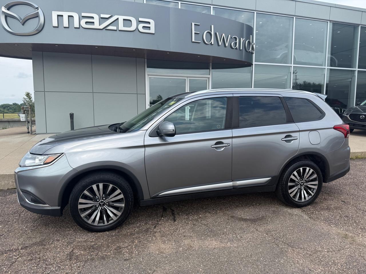 2020 Mitsubishi Outlander ES 4dr S-AWC Photo