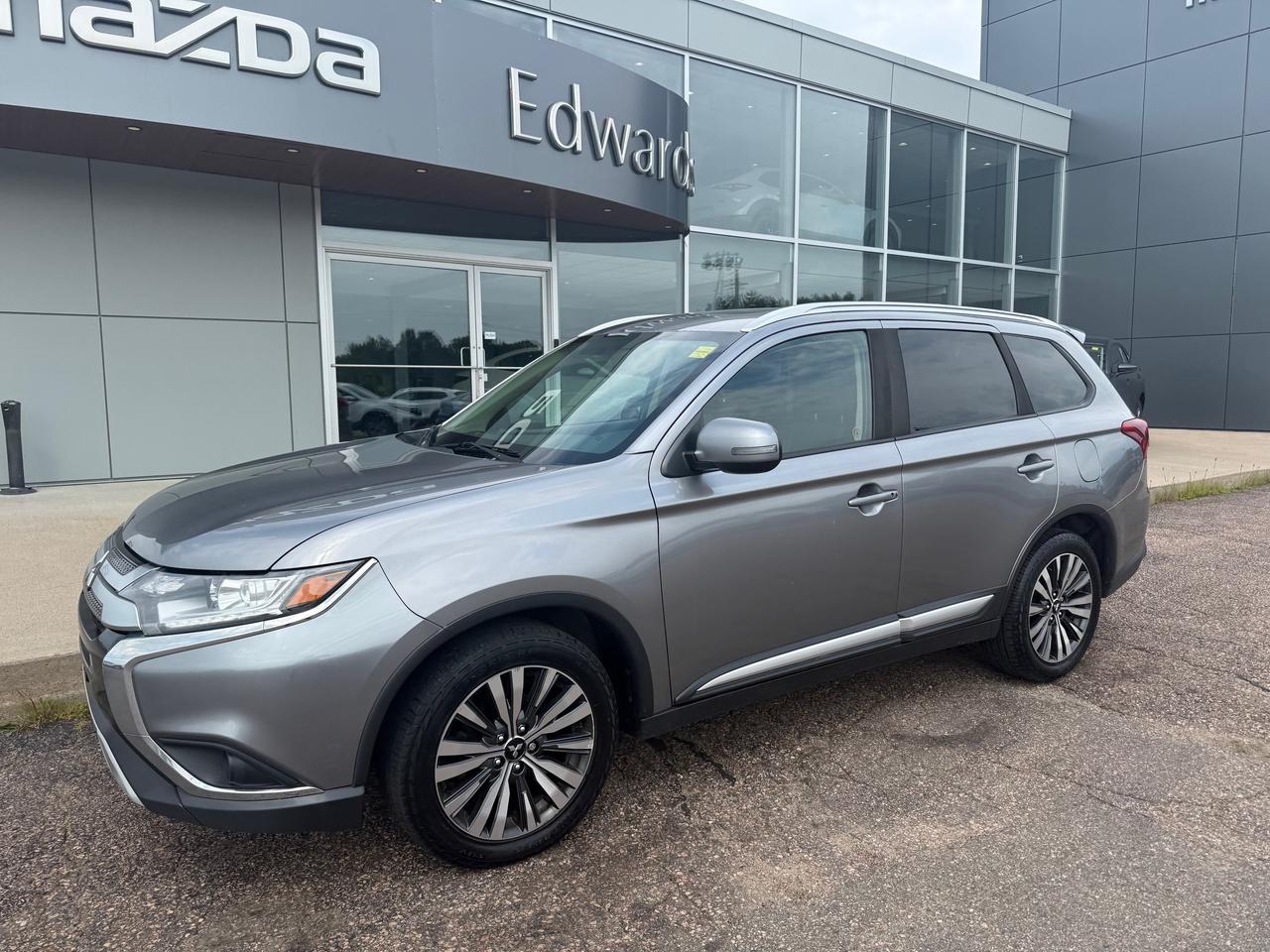 2020 Mitsubishi Outlander ES 4dr S-AWC Photo