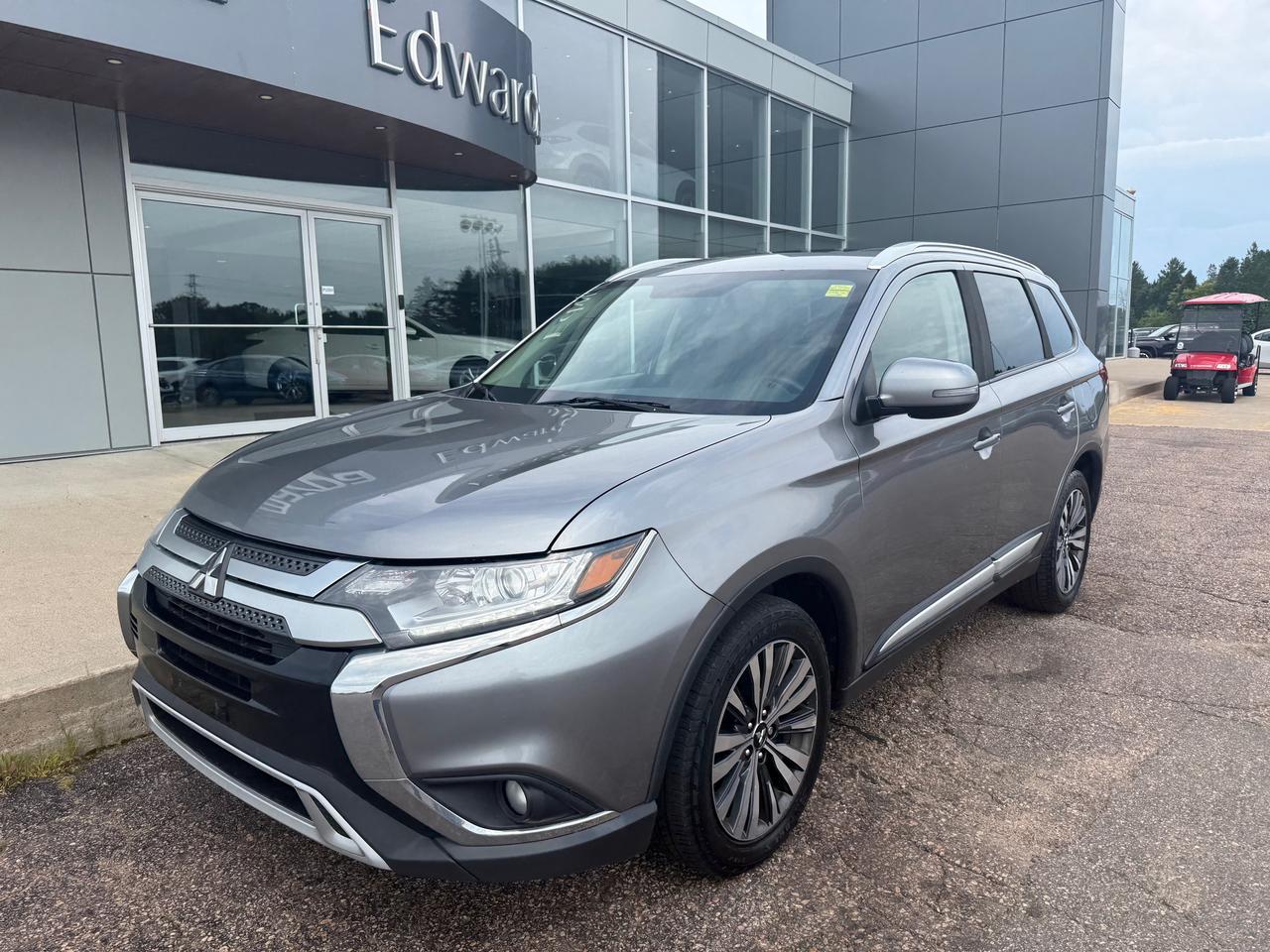 2020 Mitsubishi Outlander ES 4dr S-AWC Photo