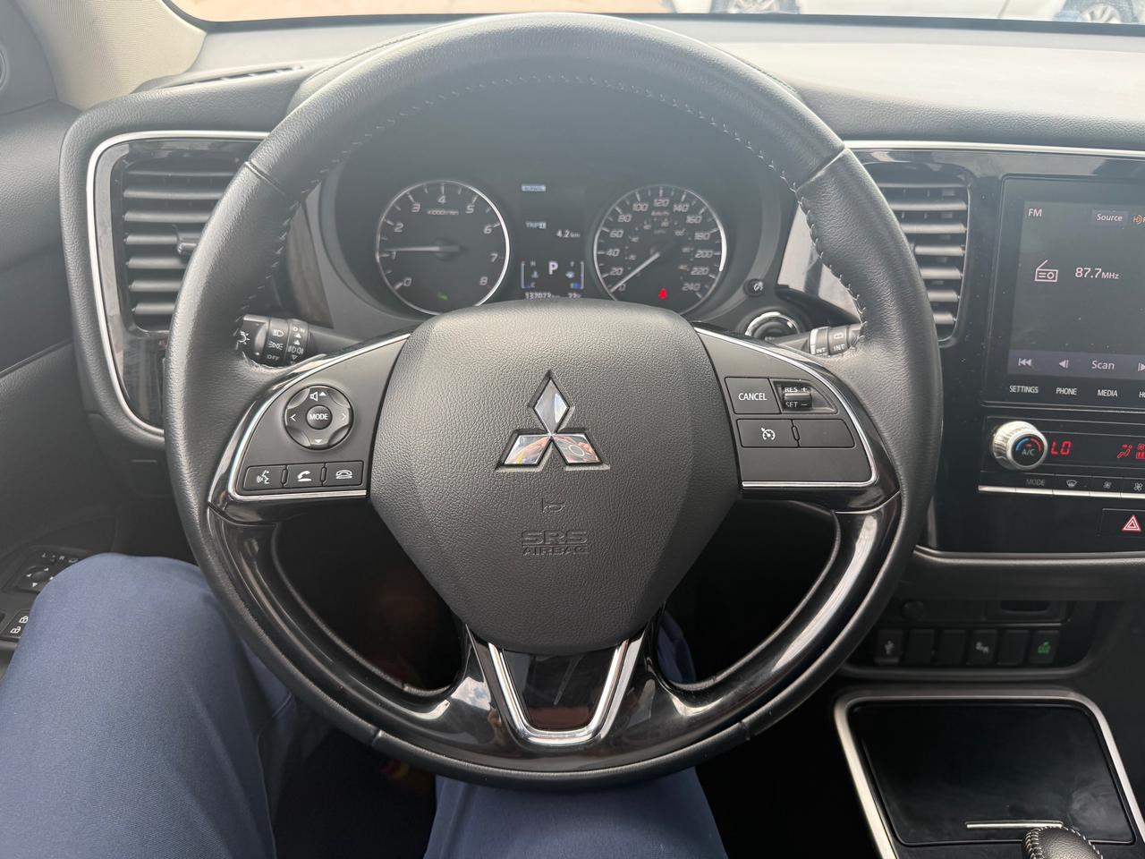 2020 Mitsubishi Outlander ES 4dr S-AWC Photo