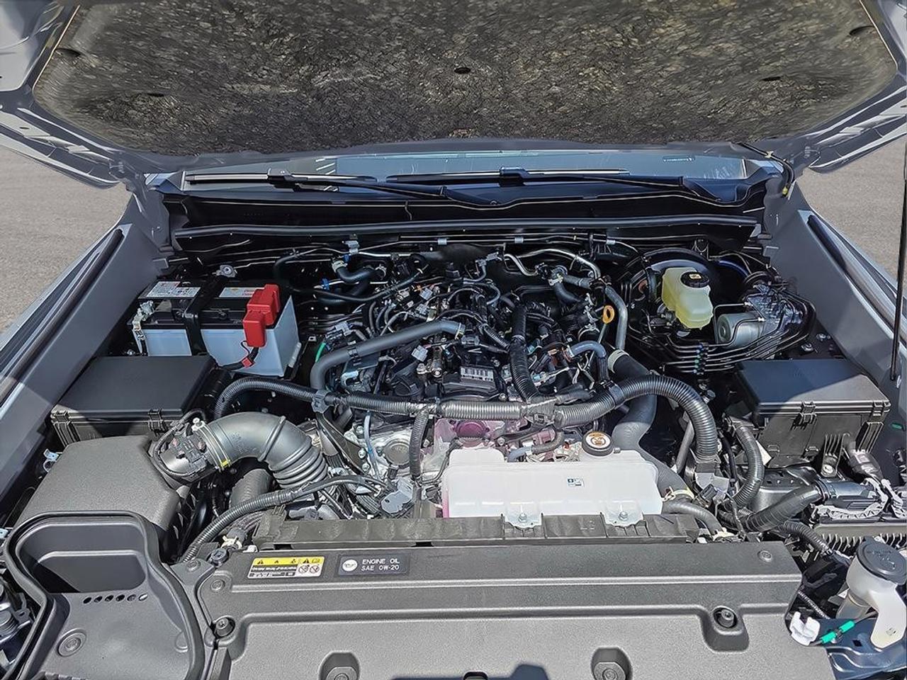 2026 Toyota 4Runner Hybrid 4WD Photo