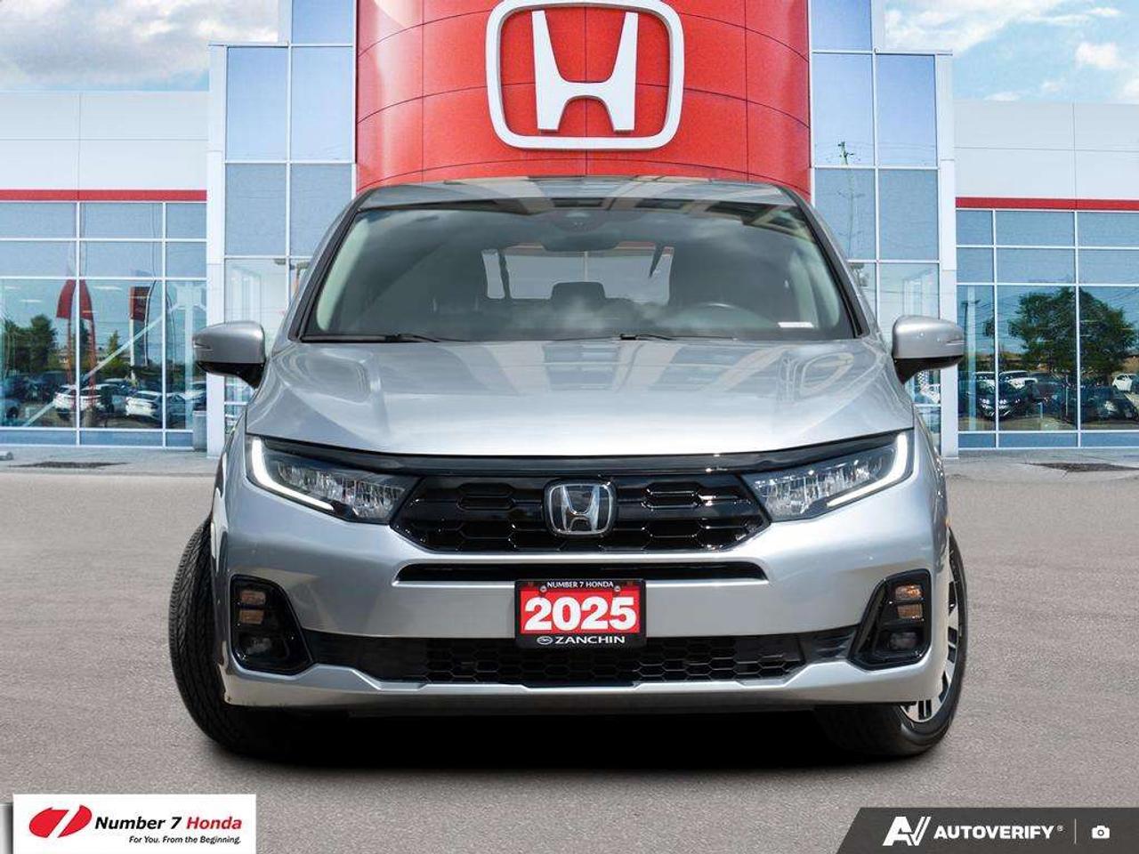 2025 Honda Odyssey Touring *EXTENDED POWERTRAIN WARRANTY*NO REPORTED ACCIDENTS Photo