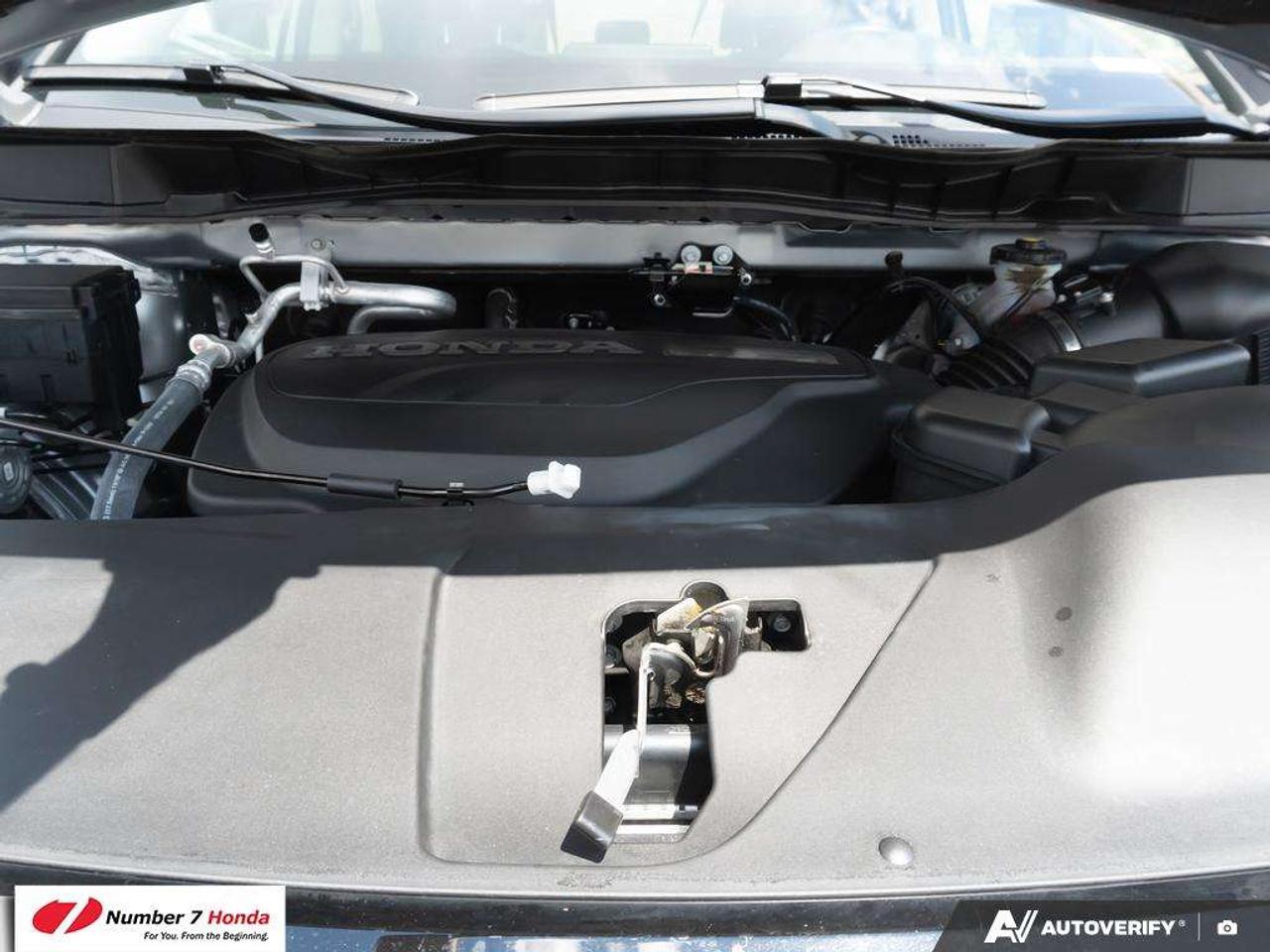 2025 Honda Odyssey Touring *EXTENDED POWERTRAIN WARRANTY*NO REPORTED ACCIDENTS Photo