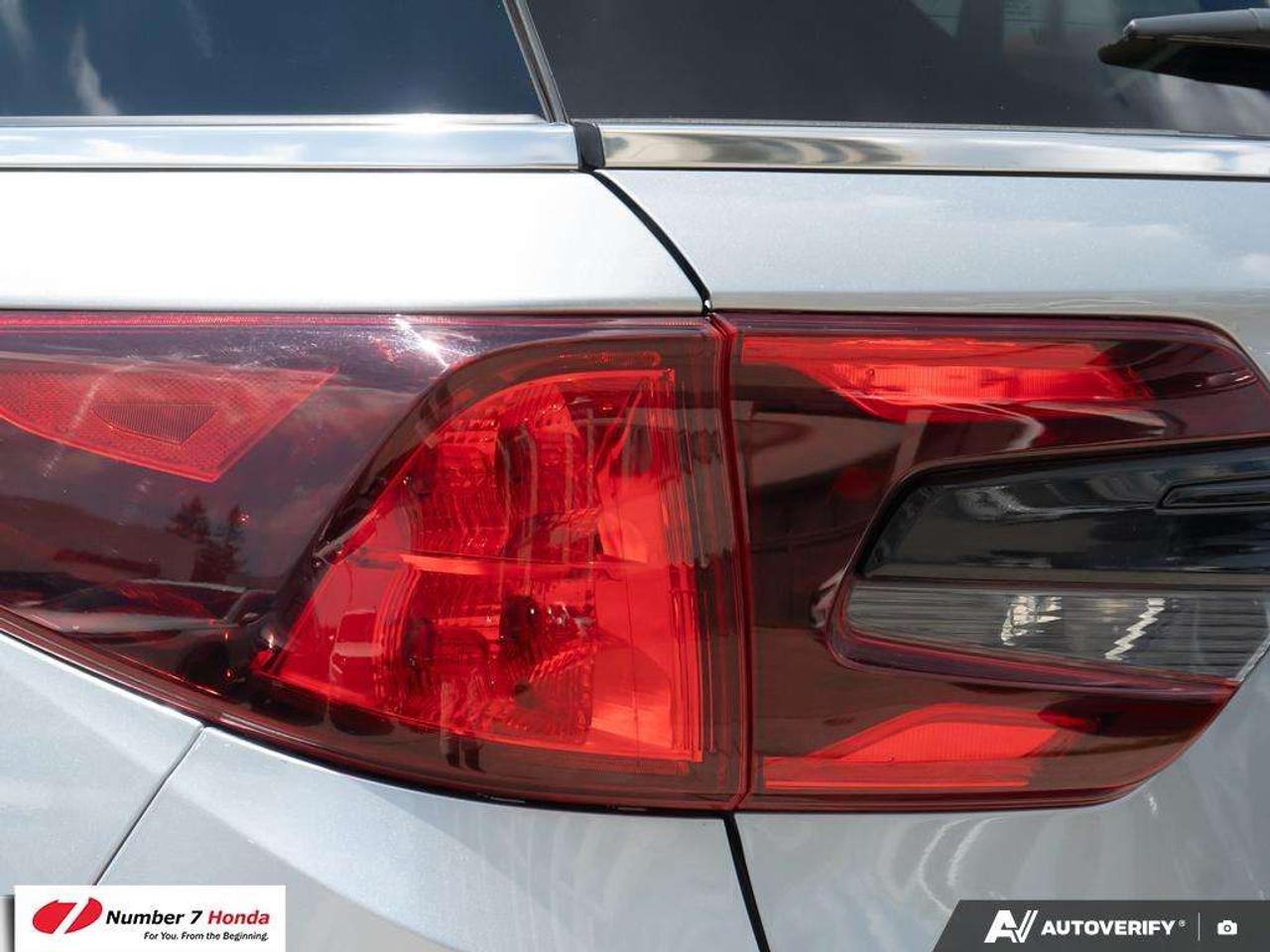2025 Honda Odyssey Touring *EXTENDED POWERTRAIN WARRANTY*NO REPORTED ACCIDENTS Photo