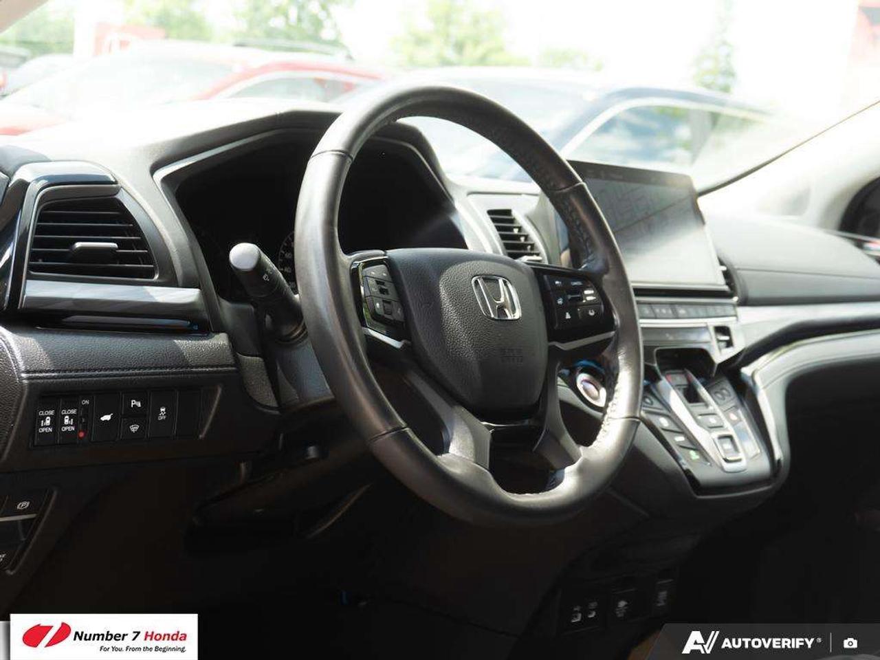 2025 Honda Odyssey Touring *EXTENDED POWERTRAIN WARRANTY*NO REPORTED ACCIDENTS Photo