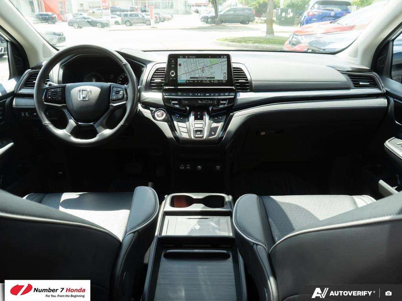 2025 Honda Odyssey Touring *EXTENDED POWERTRAIN WARRANTY*NO REPORTED ACCIDENTS Photo